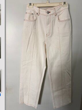 Like New! PILCRO jeans - Off white with caramel color stitching: Size 28
